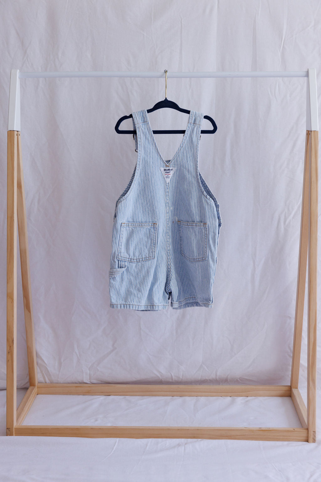 Oshkosh lightblue shortalls 3T